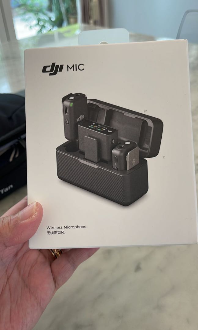 DJI Wireless Microphone Kit, Audio, Microphones on Carousell