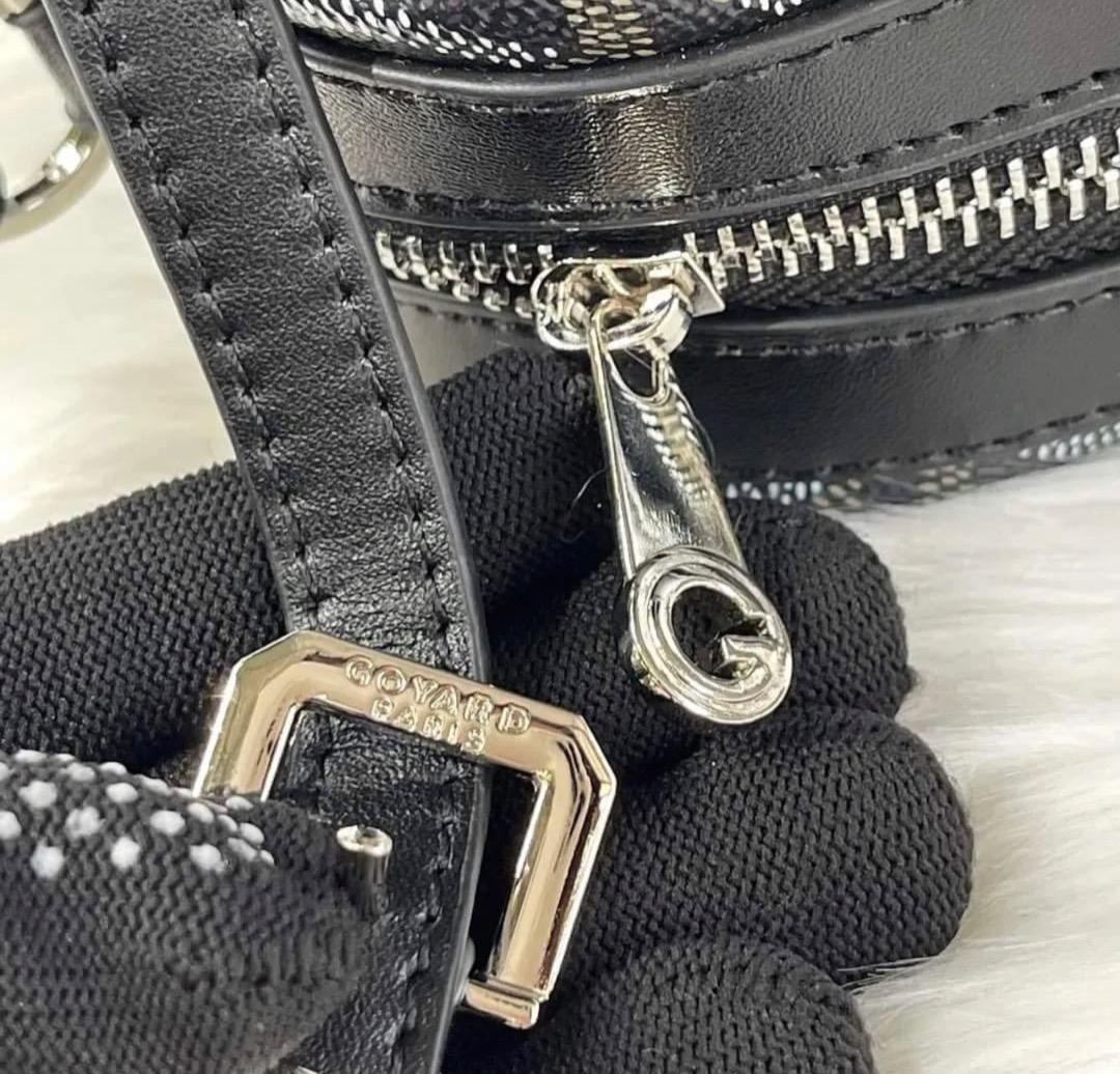 Goyard Cross body bags - Lampoo