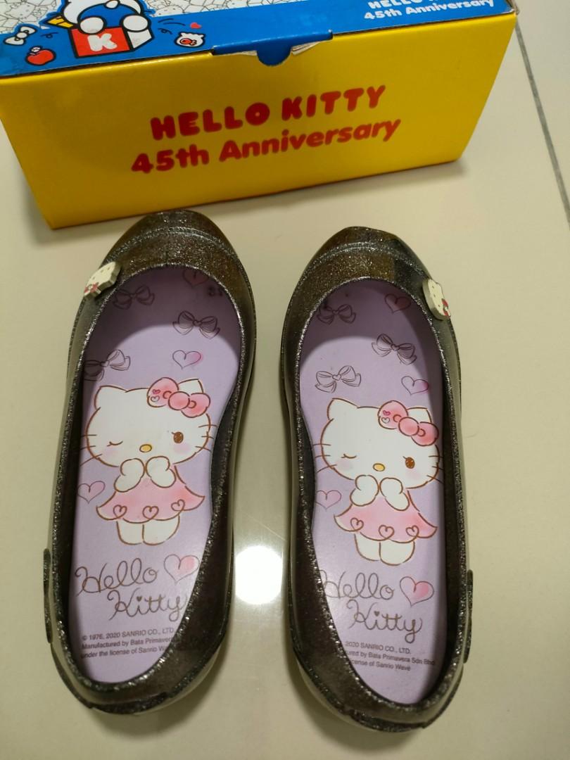Hello Kitty Jelly shoes, Babies & Kids, Babies & Kids Fashion on Carousell
