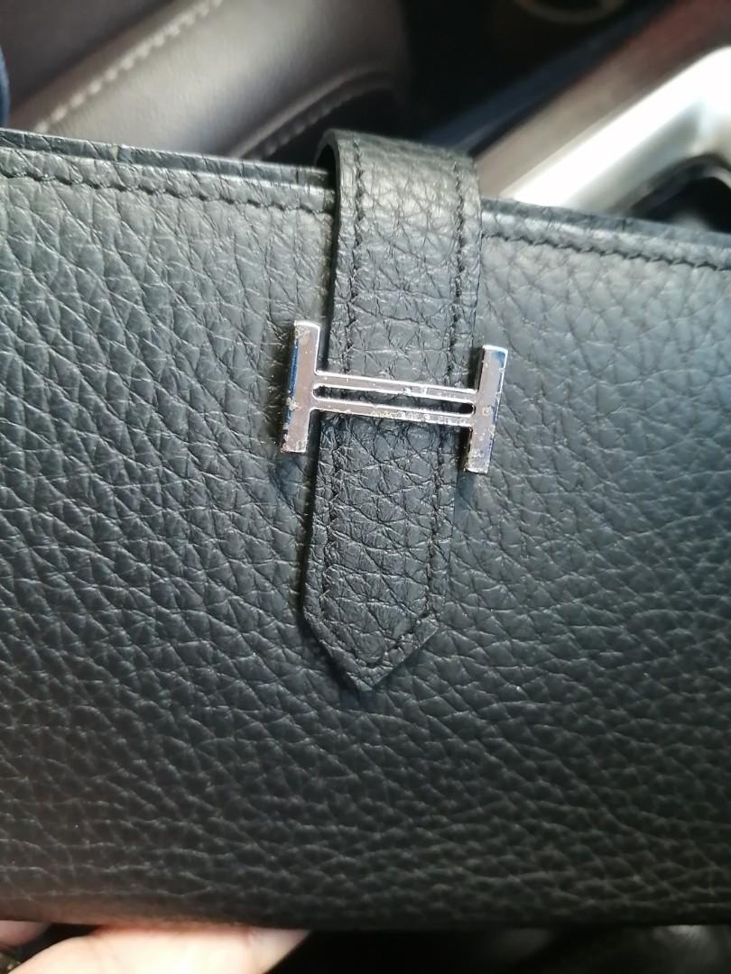 Fake hermes hotsell wallet