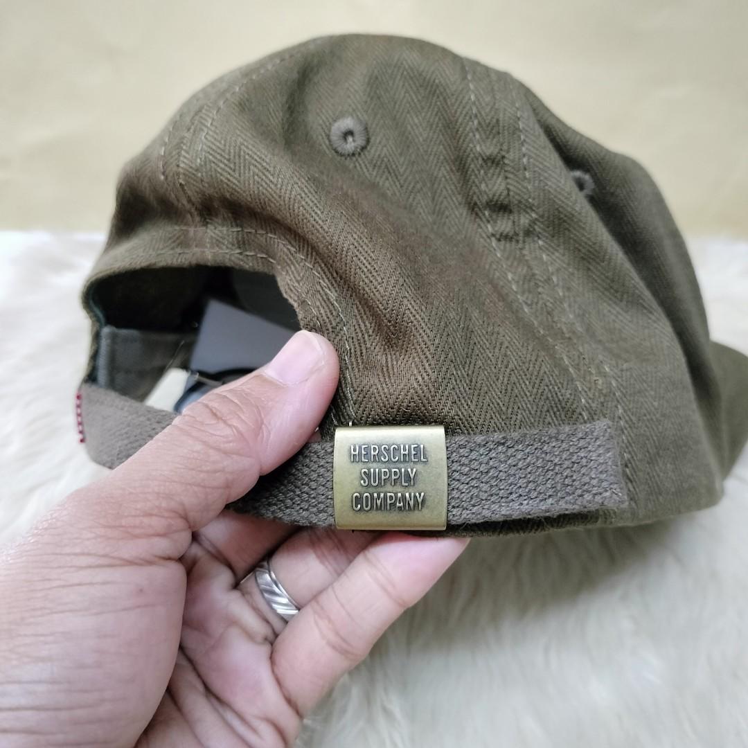 HERSCHEL ALBERT ARMY SURPLUS HEADWEAR CAP Men s Fashion Watches Accessories Caps Hats on Carousell