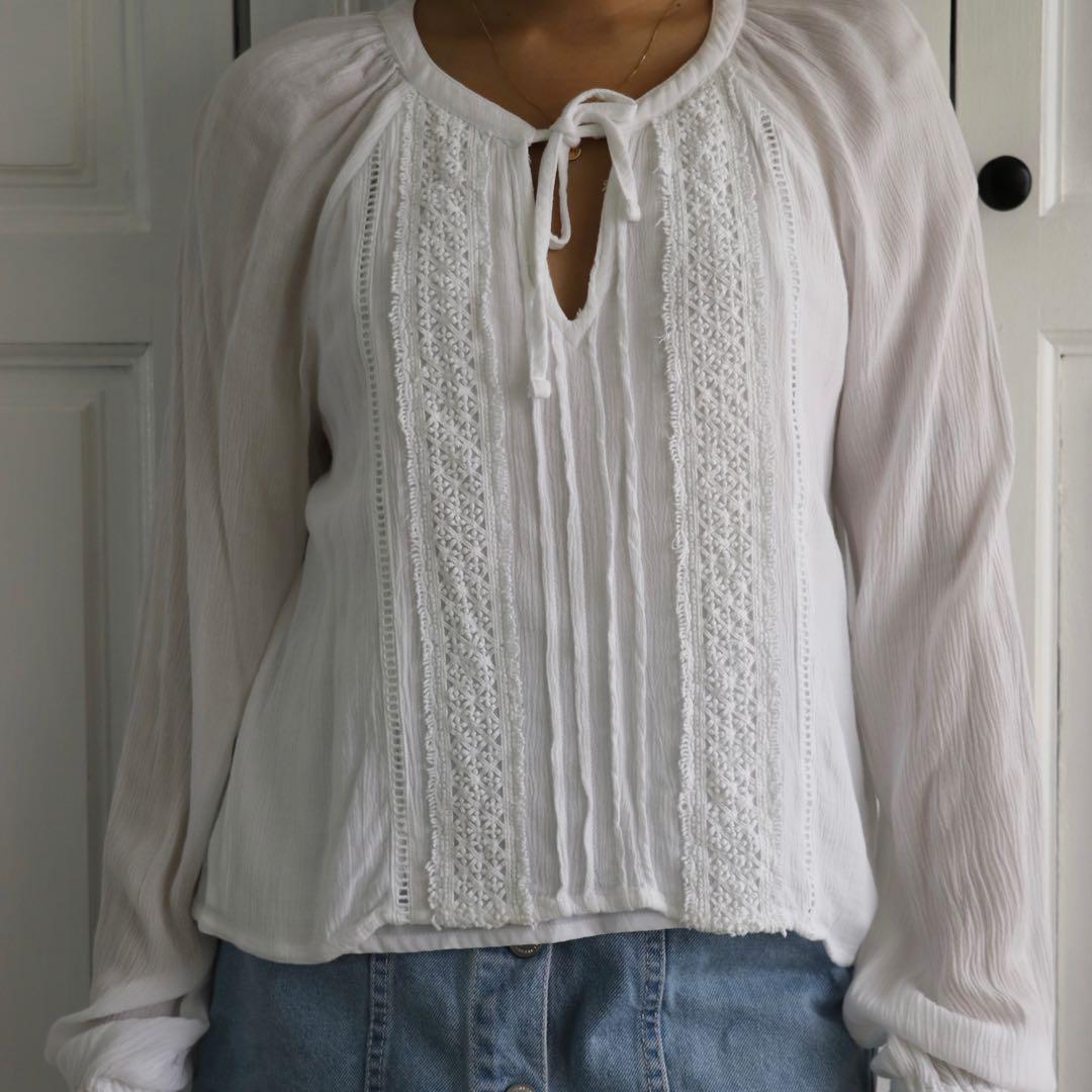 Hollister 2025 peasant top