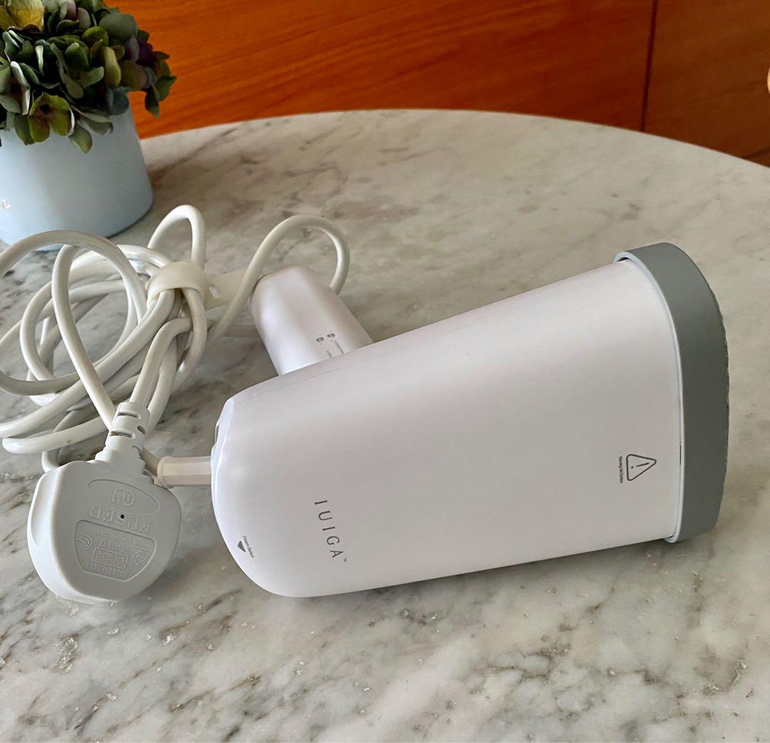 IUIGA Garment Steamer (Handheld), TV & Home Appliances, Irons