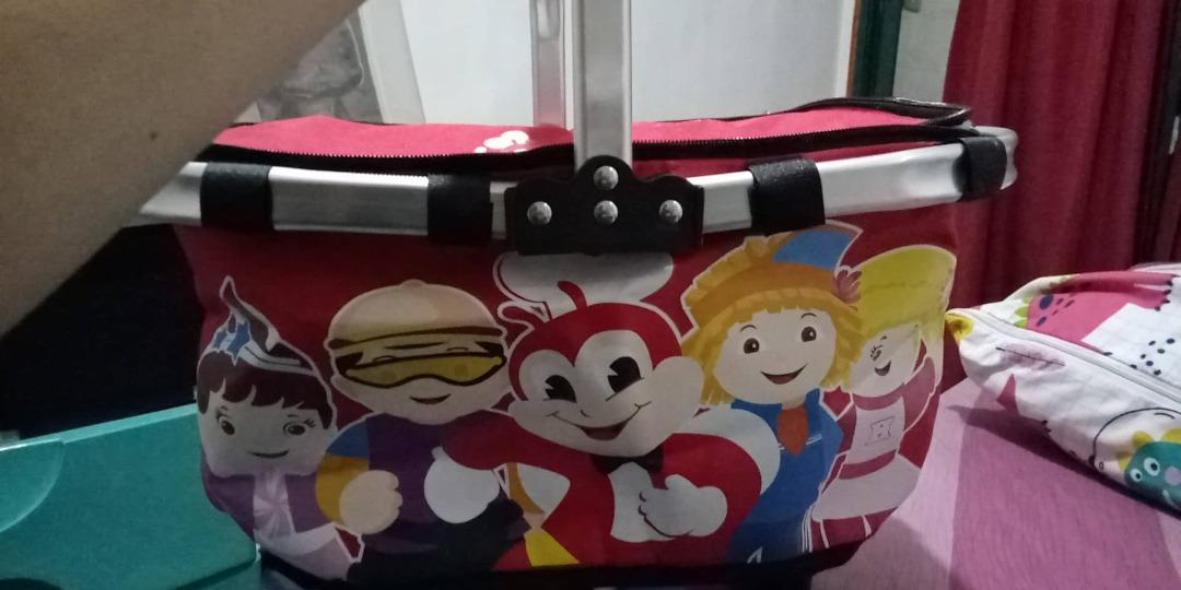 Jollibee Food Insulated Picnic basket, Hobbies & Toys, Memorabilia