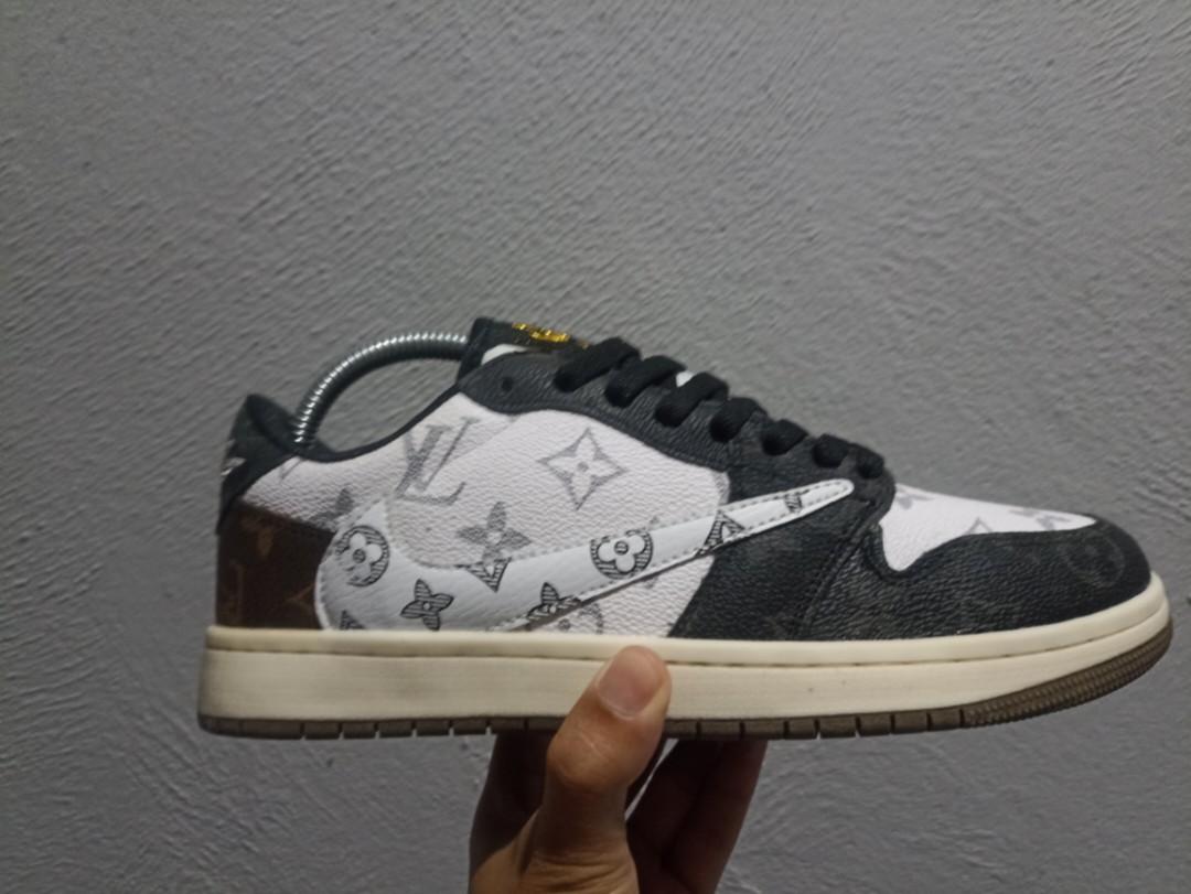 Kasut LV x Travis Scott x Air Jordan 1 Low, Men's Fashion, Footwear ...