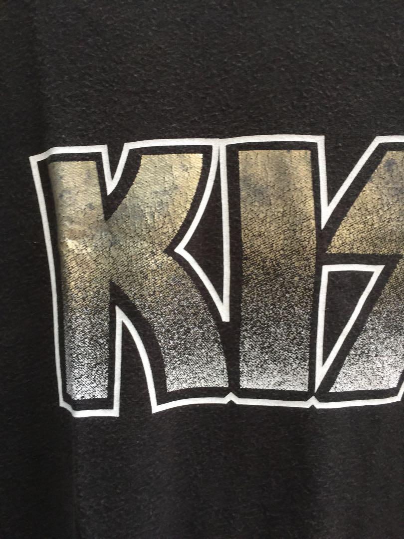 Kiss Band Shirt (Category: Tshirts & Polo Shirts ) located in Valenzuela. Submitted by sunfade_d (Listing ID 1176208652, Image 3). Description: Kiss Band Shirt Fits Medium (19x28) Good Condition 300.00 Gcash Transfer Ships from Valenzuela J&T Expressss.