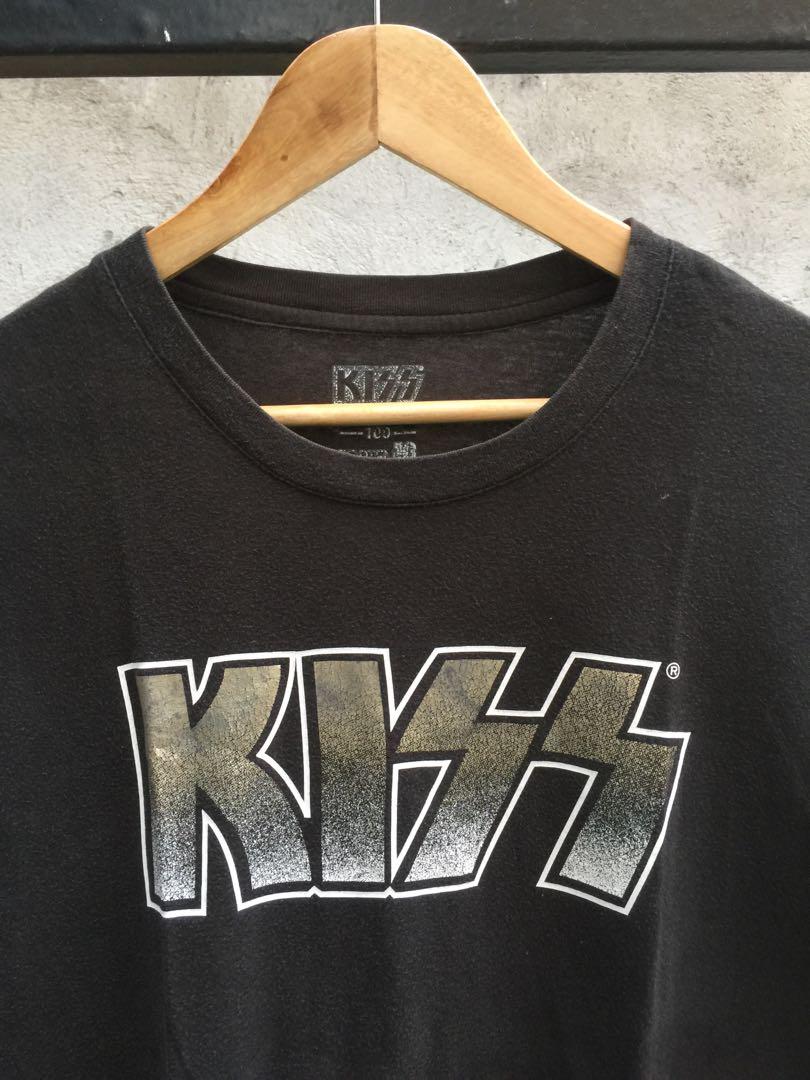 Kiss Band Shirt (Category: Tshirts & Polo Shirts ) located in Valenzuela. Submitted by sunfade_d (Listing ID 1176208652, Image 2). Description: Kiss Band Shirt Fits Medium (19x28) Good Condition 300.00 Gcash Transfer Ships from Valenzuela J&T Expressss.
