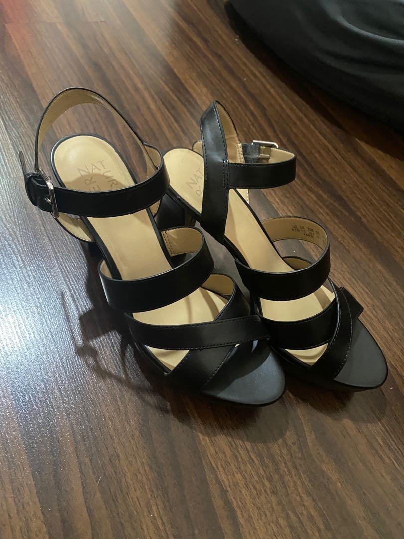 Naturalizer gladiator sandals on sale
