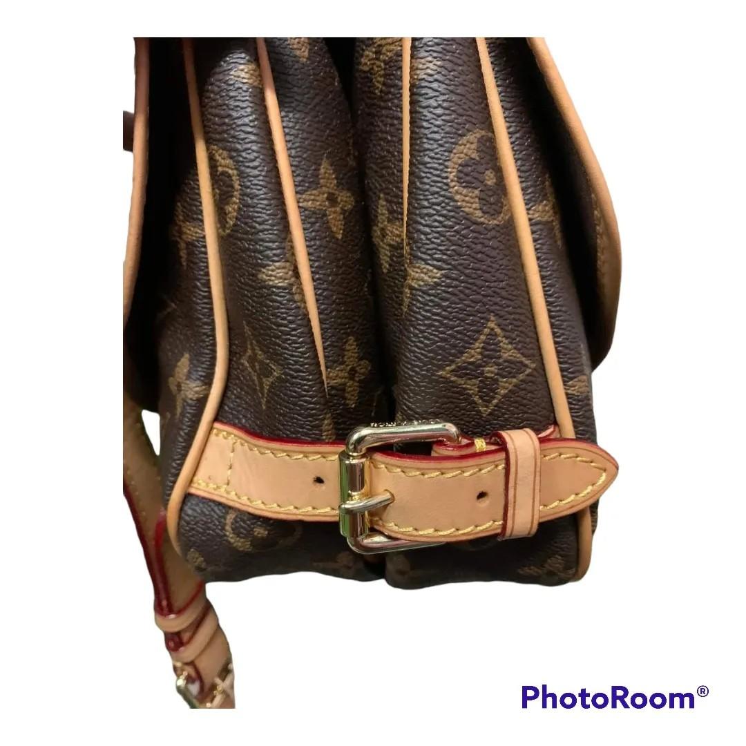 Louis Vuitton MONOGRAM 2022 SS Saumur Slingbag (M45912)