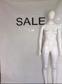 Mannequin fiberglass material - From Mall