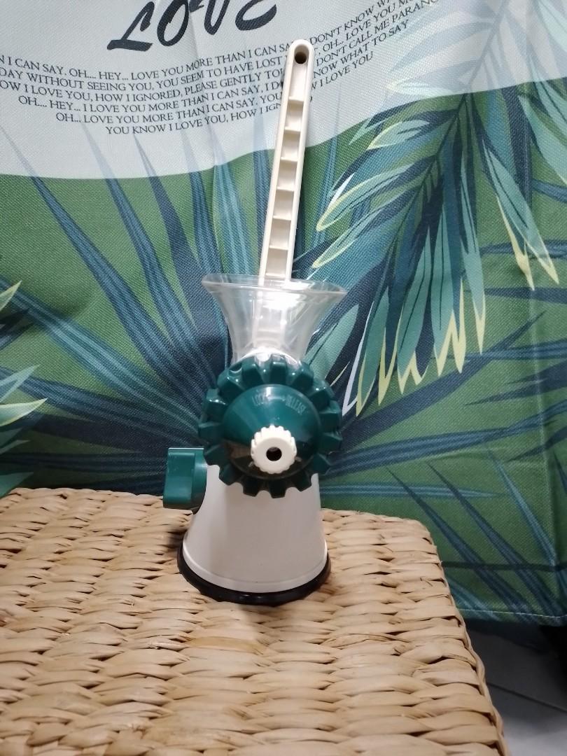 Manual Juicer Masticator, TV & Home Appliances, Kitchen Appliances