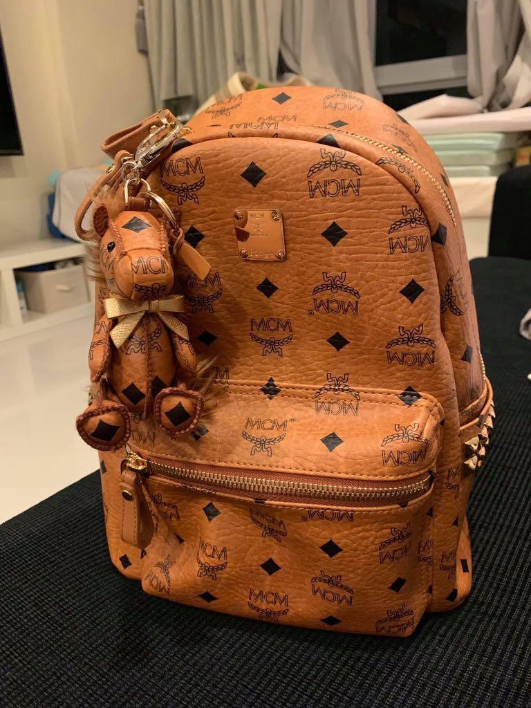 M1978 best sale mcm backpack