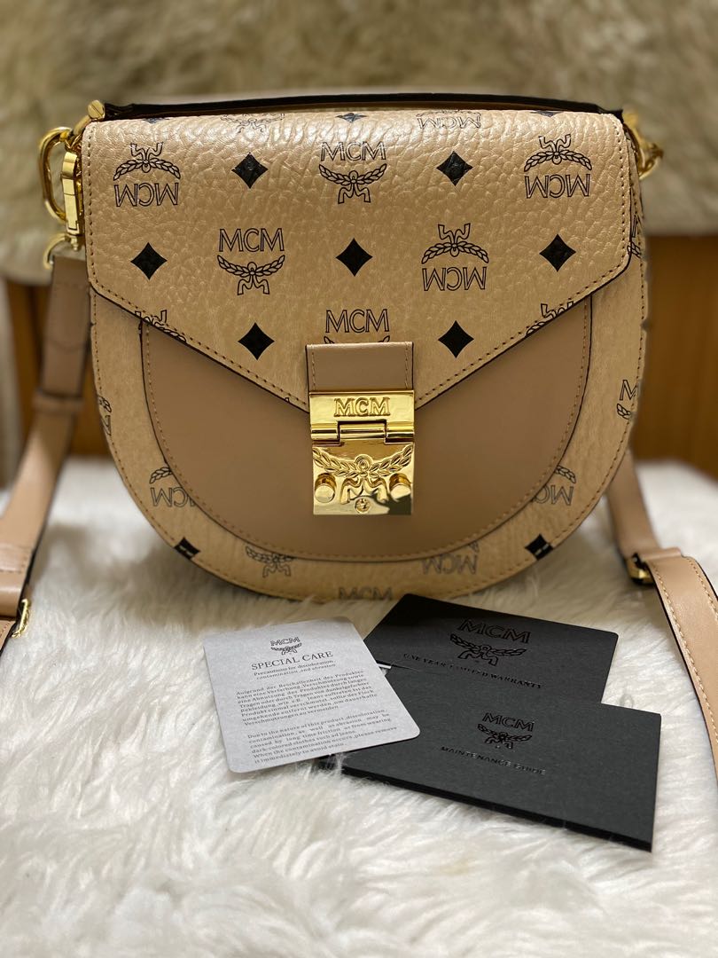 Mcm half moon tote cheap