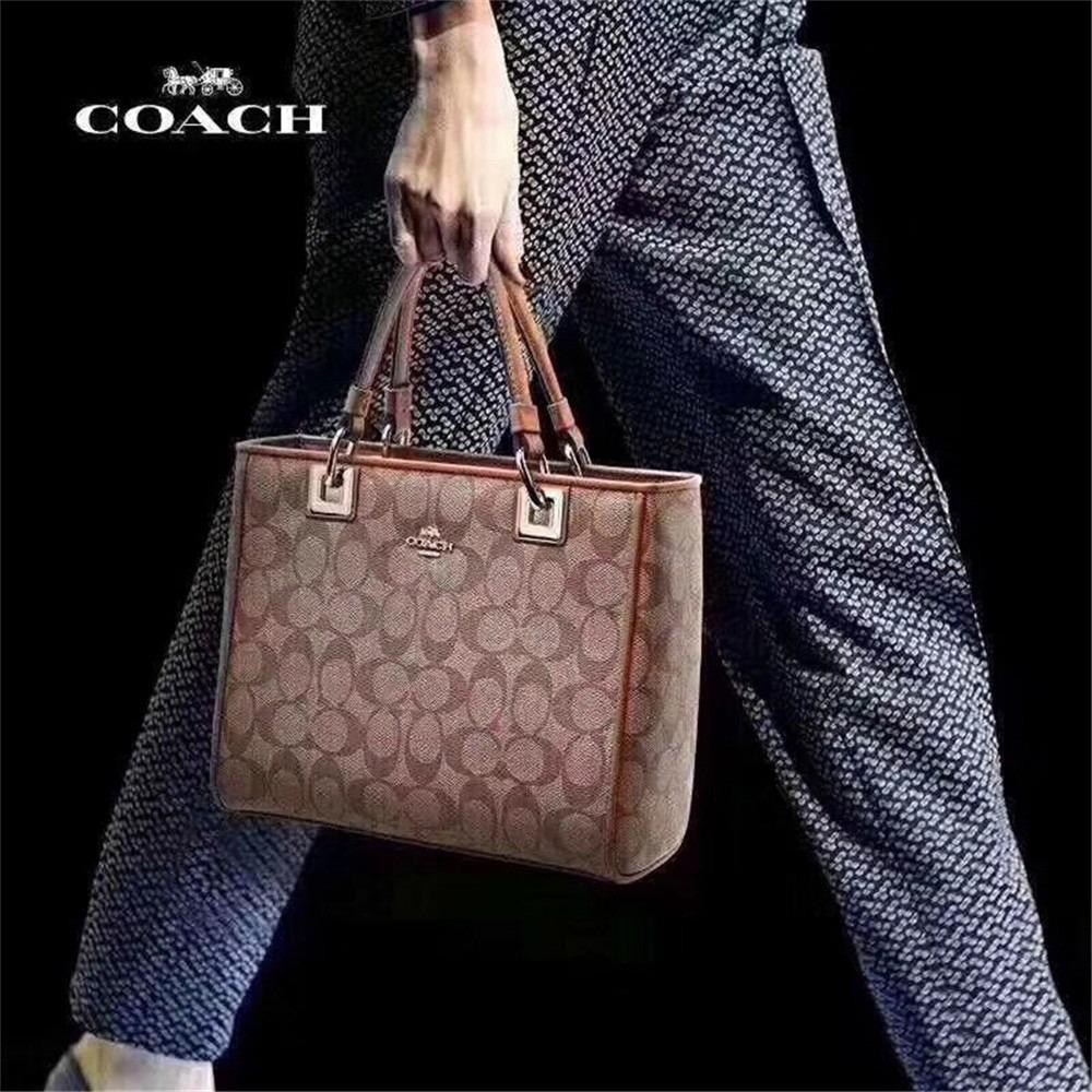 Coach bag on sale square