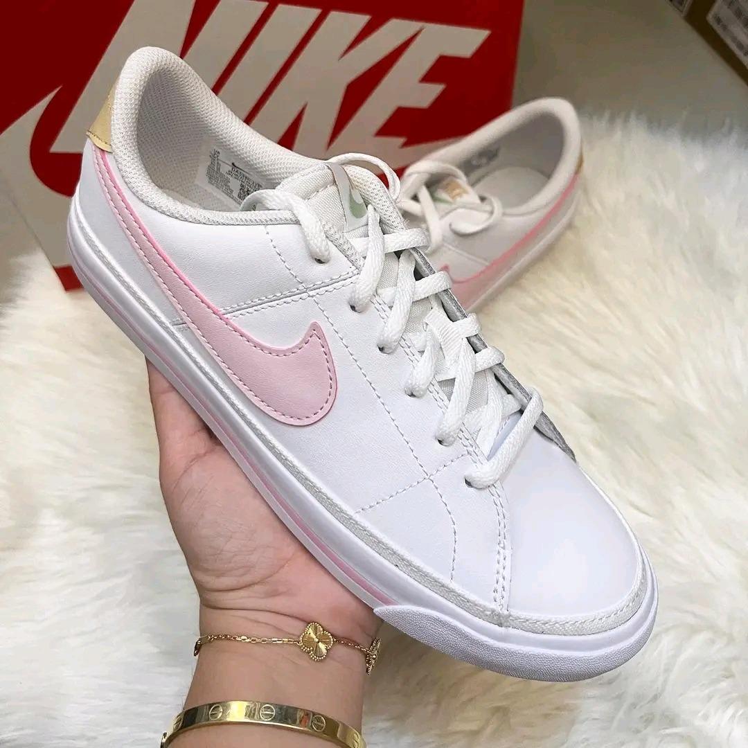 womens nike royale 2