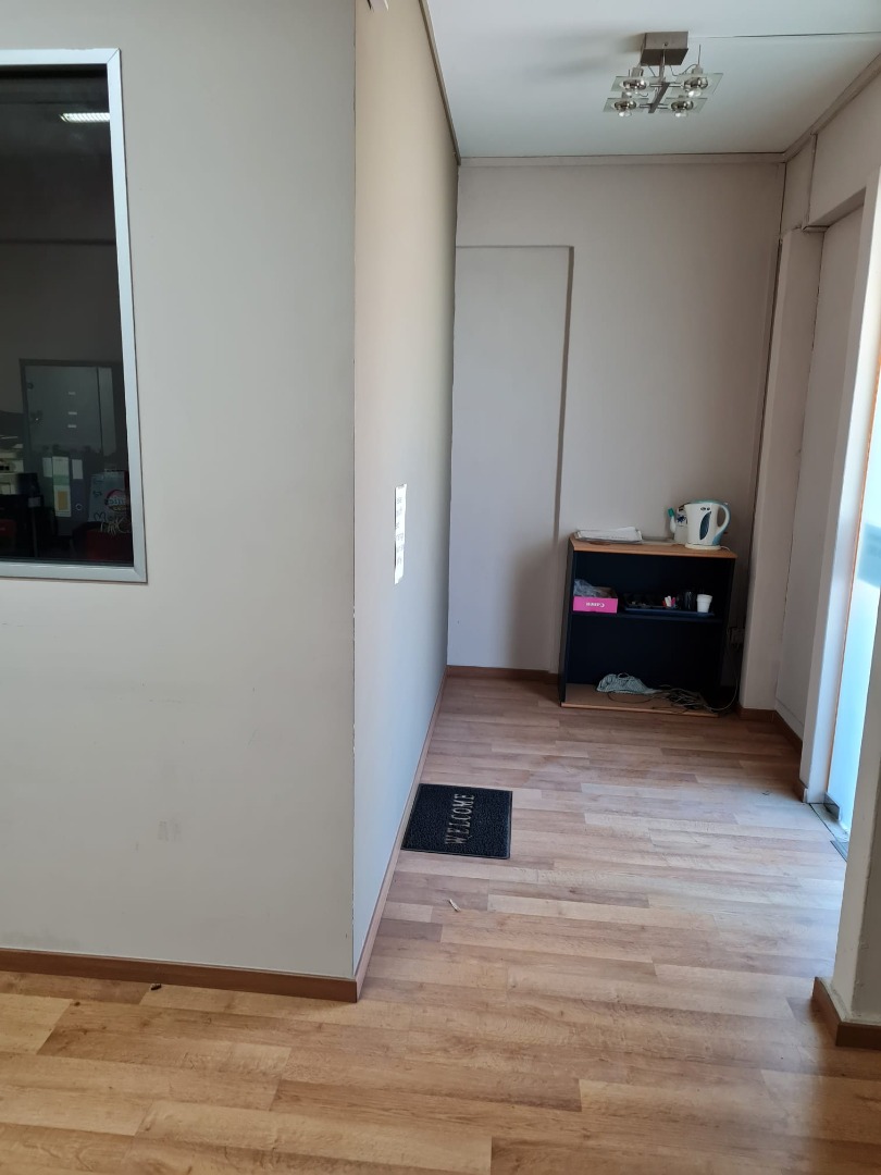 (Category: ) located in . Submitted by js0310 (Listing ID 1176104040, Image 1). Description: .