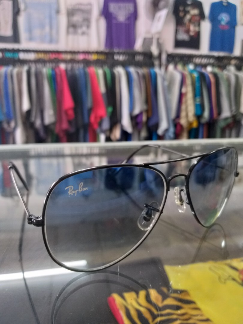 Rayban Aviator RB Italy Sunglasses, Men's Fashion, Watches & Accessories,  Sunglasses & Eyewear on Carousell
