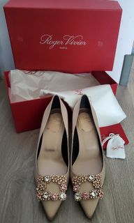 （分類：）位於 。 由 allymcbell 提交（商品編號 1176091705，圖片 1）。簡介： 。