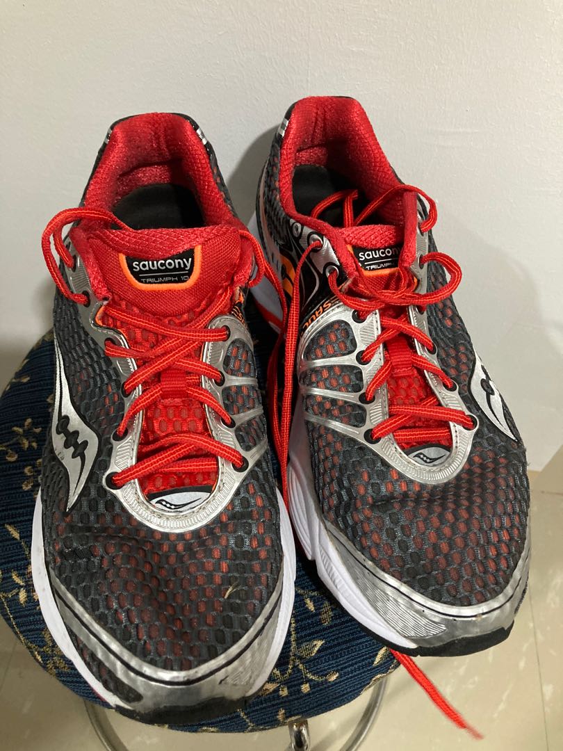 Triumph store 10 saucony