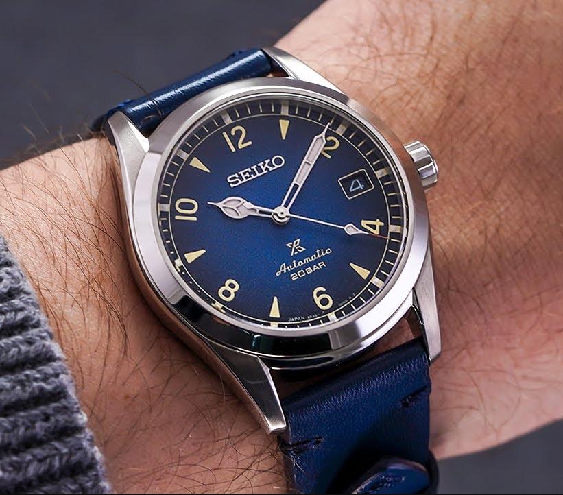 Alpinist blue on sale