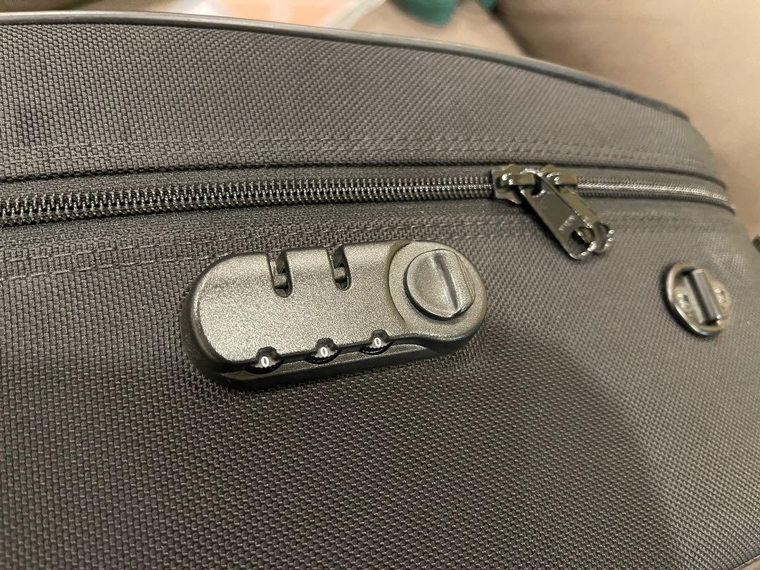 Selmer Paris Tenor Saxophone Case, Hobbies & Toys, Music & Media