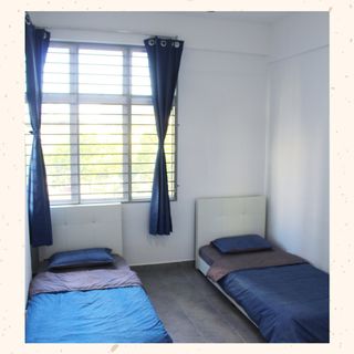 (Category: ) located in . Submitted by melanglang (Listing ID 1173770618, Image 1). Description: .