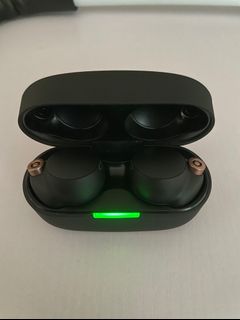 （分類：）位於 。 由 tszyeeeee 提交（商品編號 1176145860，圖片 1）。簡介： 。