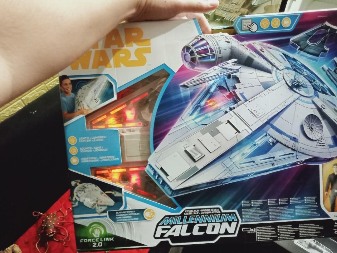 Star wars force link 2.0 kessel store run millennium falcon with han solo figure