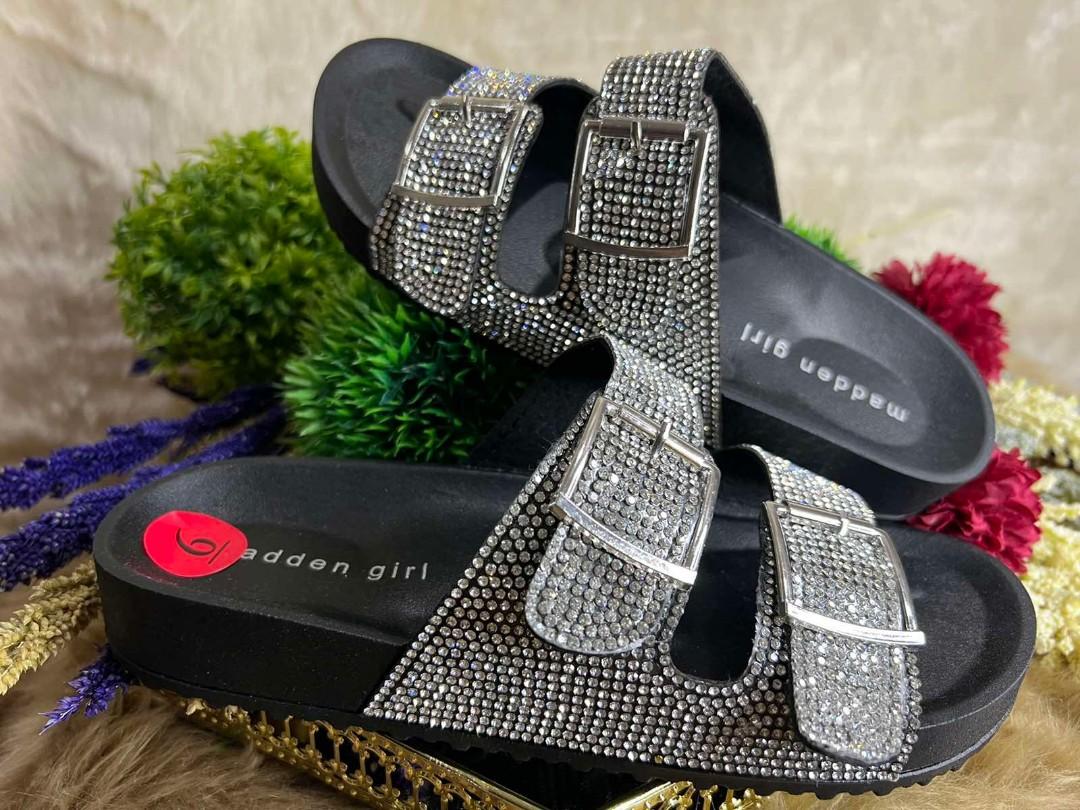 Steve madden bedazzled slides top