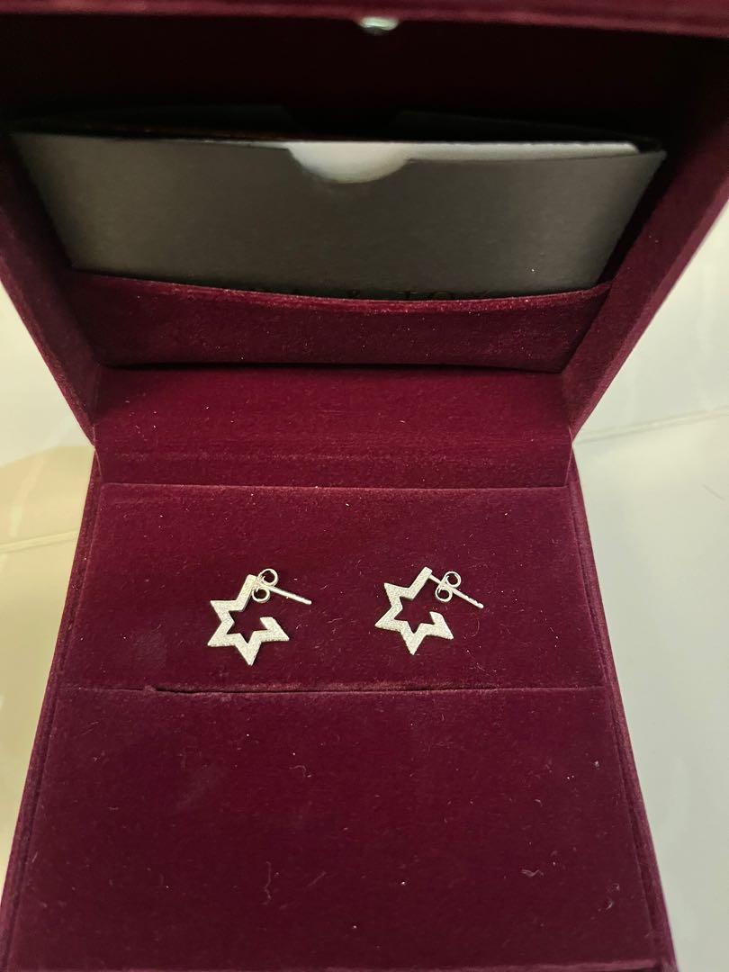 Tada and discount toy star earrings