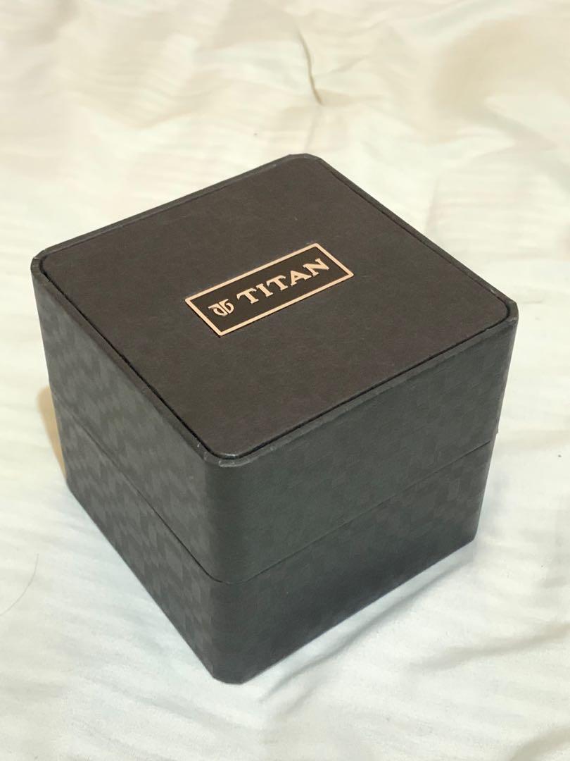 Titan raga cheap watch box