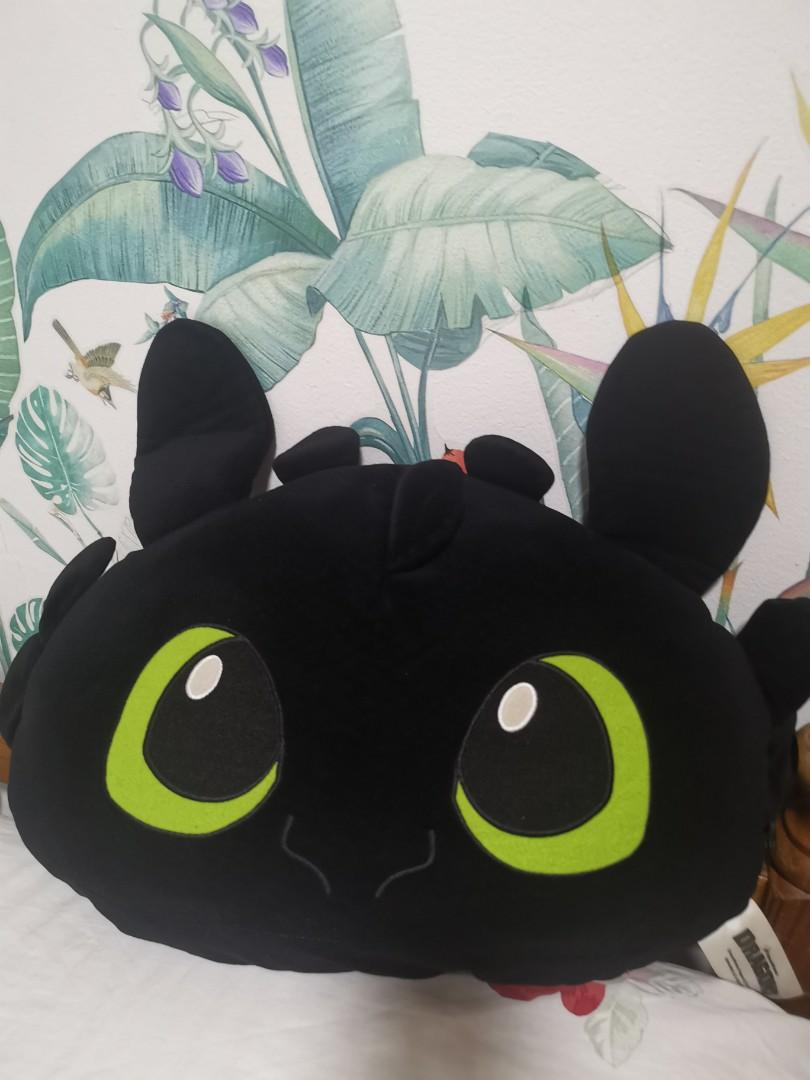 Toothless pillow