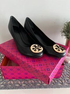 （分類：）位於 。 由 qannette 提交（商品編號 1176072419，圖片 1）。簡介： 。