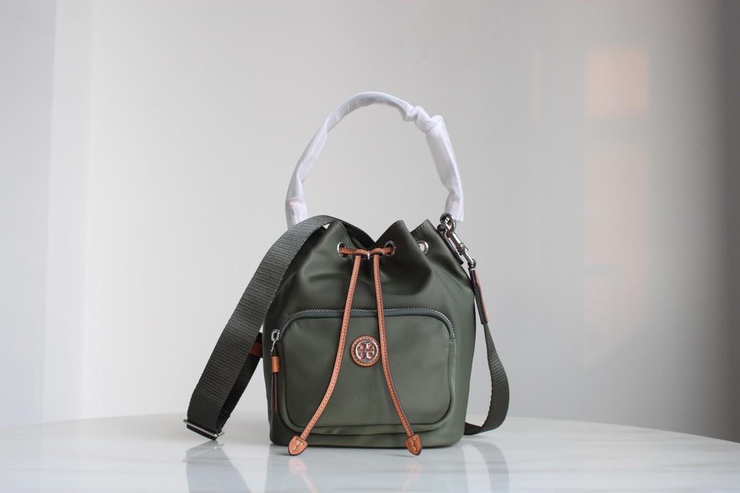 Tory Burch Virginia Nylon Bucket Backpack Bag Army Green, Women's Fashion,  Bags & Wallets, Backpacks on Carousell