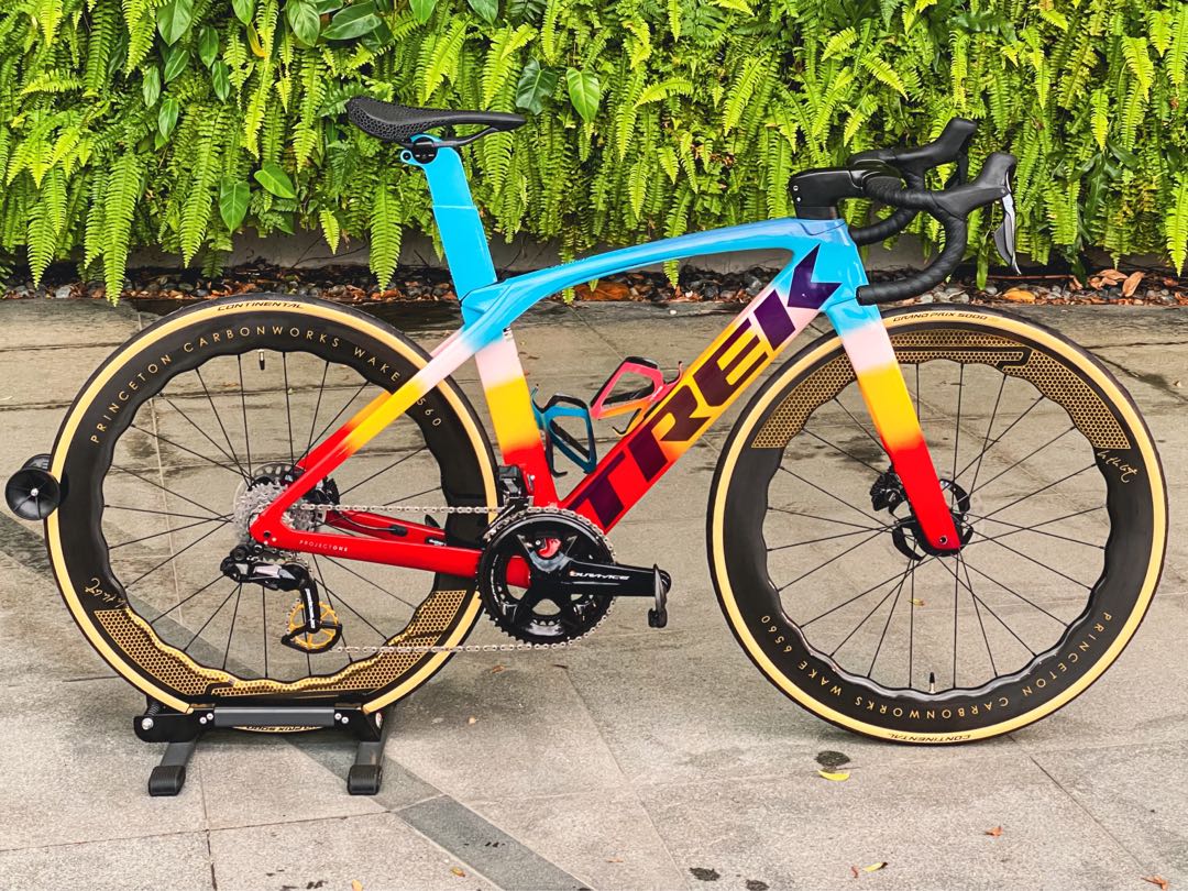 Trek madone lights new arrivals