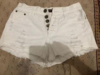White Hotpants