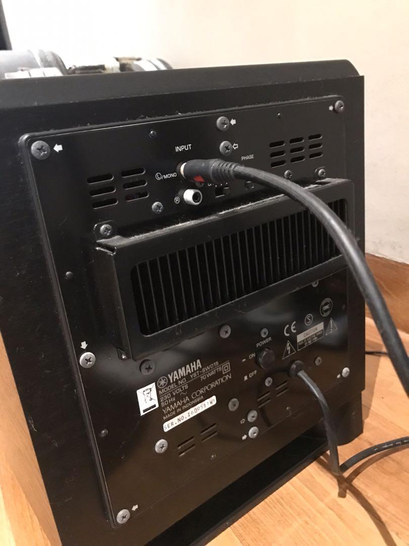 Yamaha subwoofer YSTSW015, Audio, Soundbars, Speakers & Amplifiers on