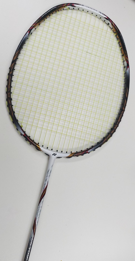 Yonex Voltric 80 3UG5 IP, 運動產品, 運動與體育, 運動與體育- 球拍和 