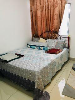 👑 Queen Bed Fram with Mattress