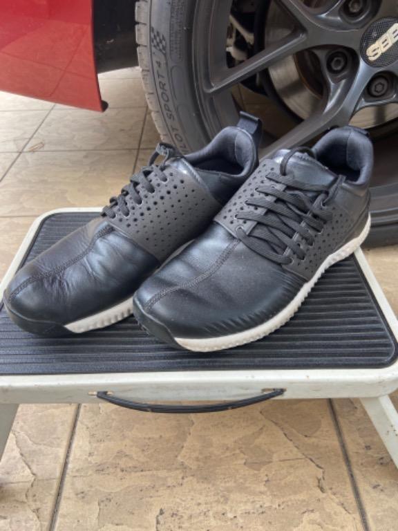 Adidas Adicross Bounce Spikeless Golf Shoe Sports Equipment