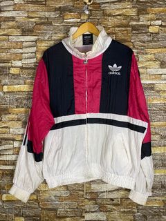 (Category: ) located in . Submitted by Used_store_clothing (Listing ID 1179794883, Image 1). Description: .
