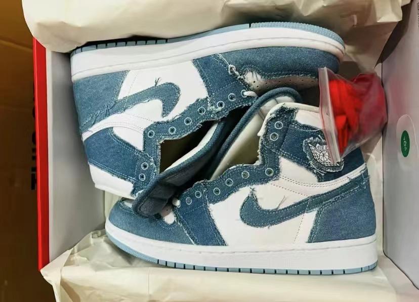 Air Jordan 1 retro high og denim 牛仔藍, 女裝, 鞋, 波鞋- Carousell