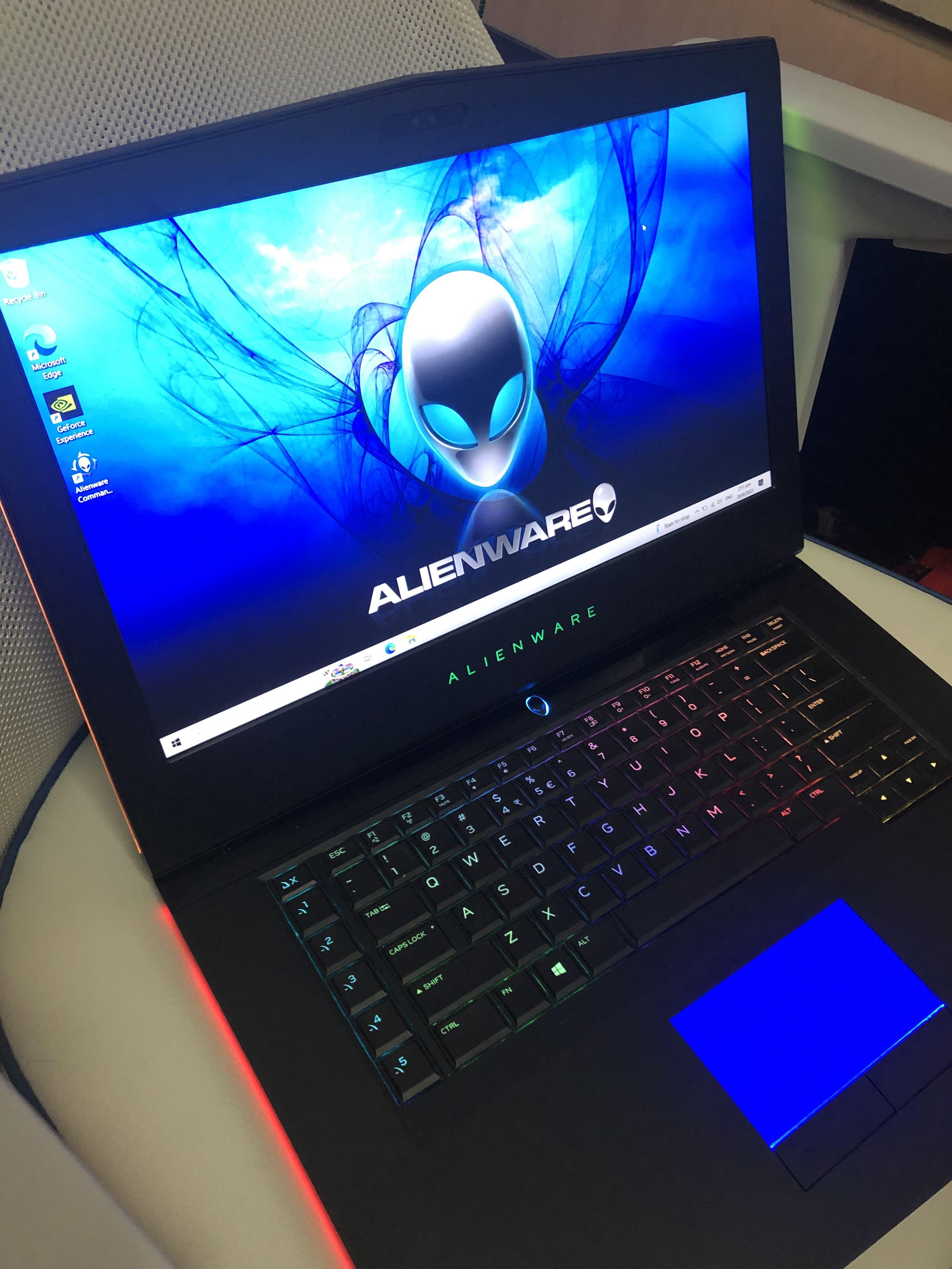 Alienware 15 shop r3 1070