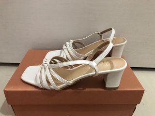 Auday sandals