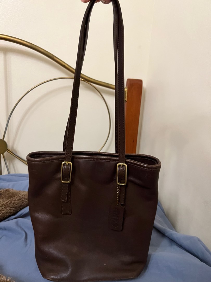 Authentic Classic Leather Coach Bucket Bag (With Serial !), Women's