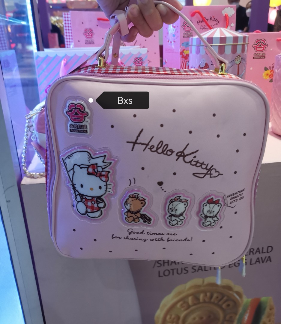 Authentic Sanrio License Hello Kitty Travel Box Cooler Bag x GOOD Chen ...