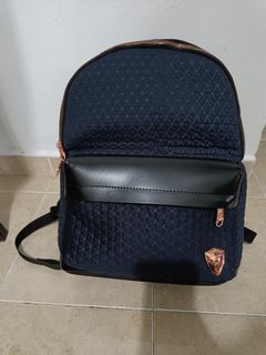 (Category: ) located in . Submitted by atikaanuar_ (Listing ID 1179667136, Image 1). Description: .