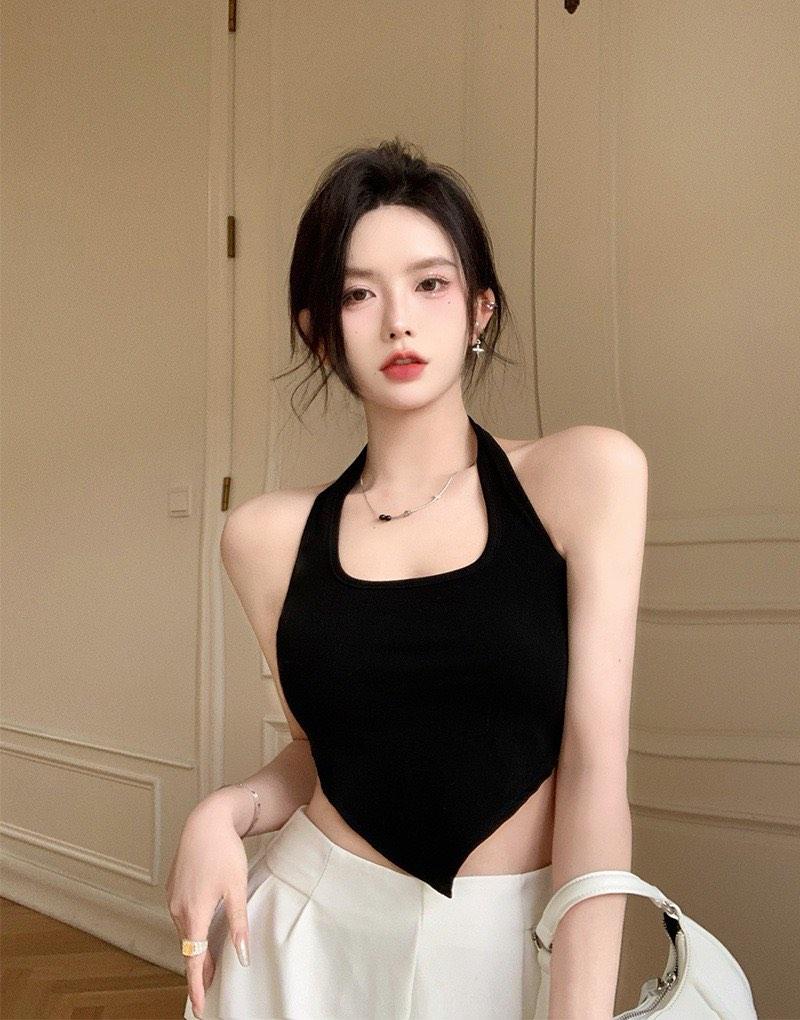 Black Halter Top, Women's Fashion, Tops, Other Tops on Carousell