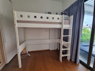 (Category: ) located in . Submitted by marinev (Listing ID 1179732225, Image 1). Description: .