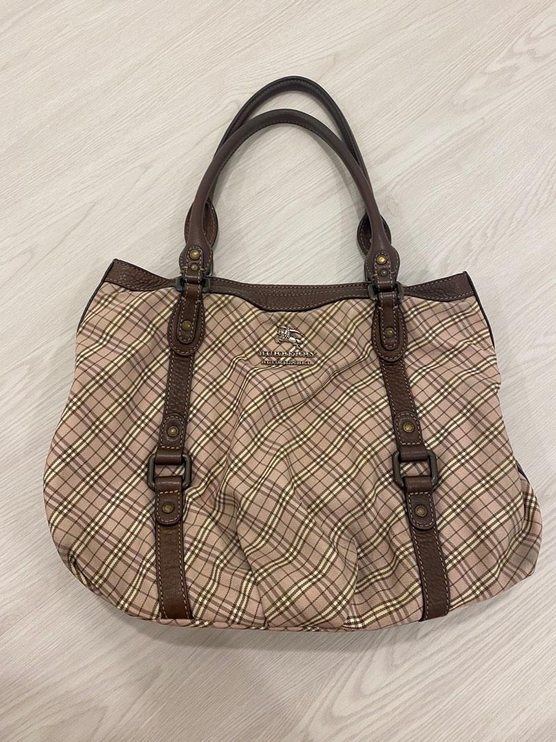 Burberry blue label top purse